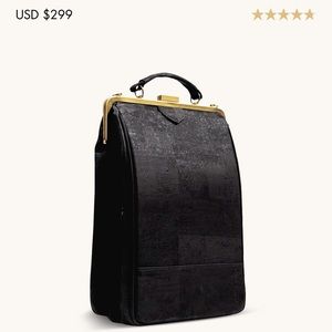 LaFlore Bobobark in Black